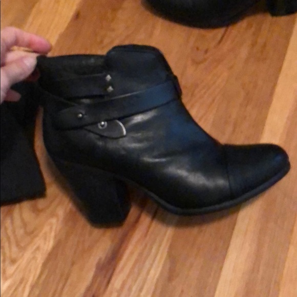 Rag & Bone Harrow Booties in Black Leather - Picture 5 of 8